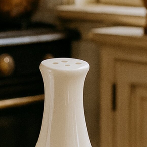 Rose Point by Steubenville Salt & Pepper Shakers Set Rose Point by Pope Gosser - Picture 3 of 10